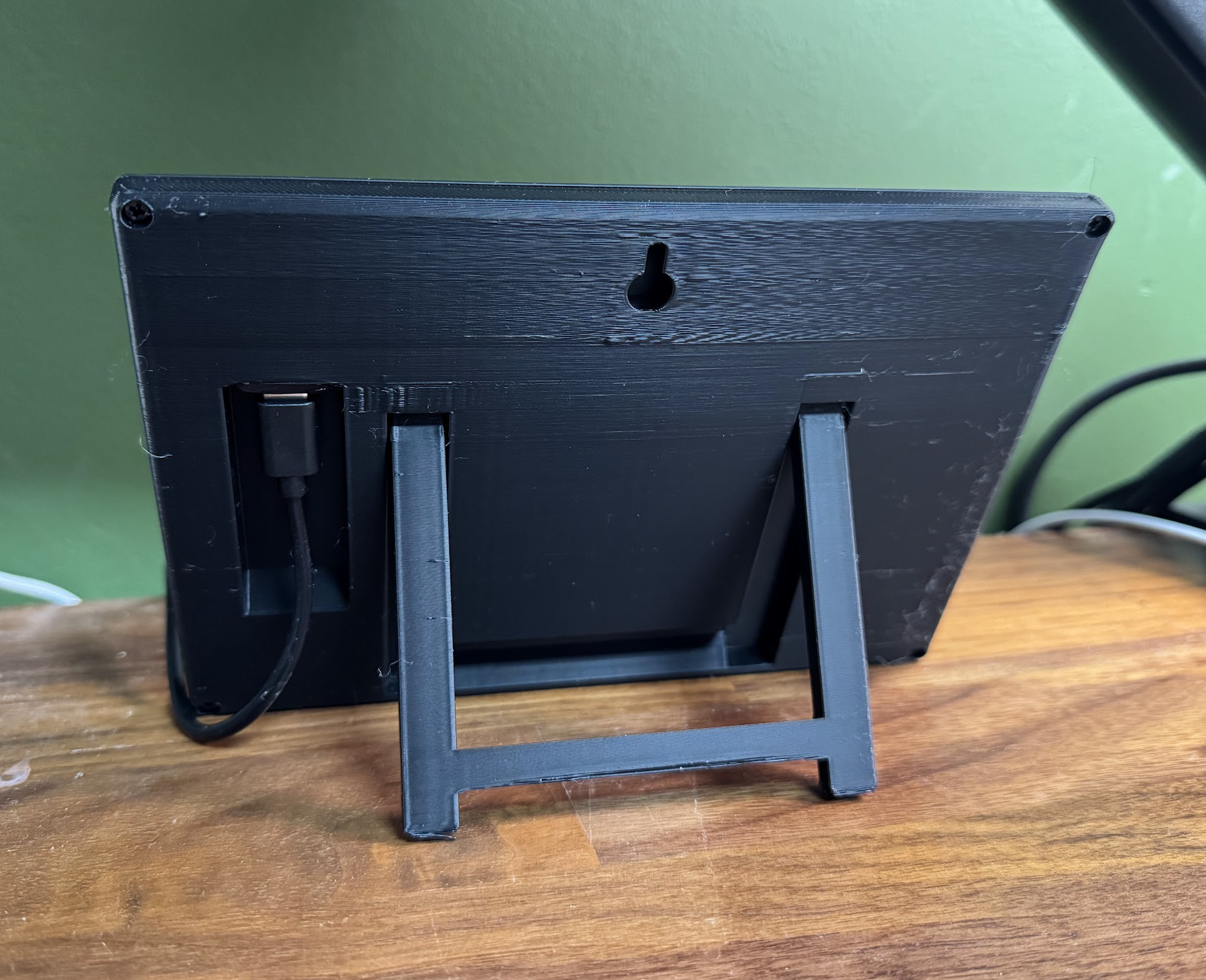 Printed cases with kickstands
